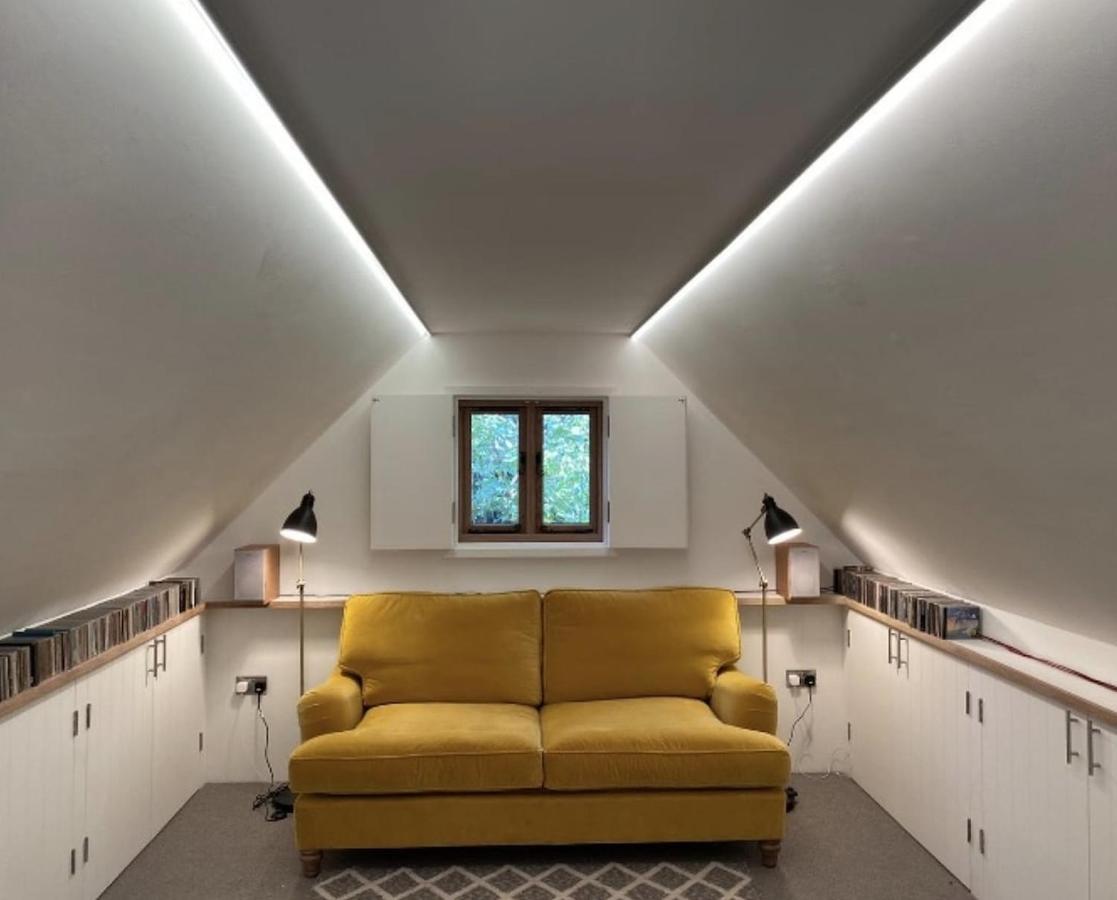 Danny Lodge - Country Cottage Near Brighton By Huluki Sussex Stays Hurstpierpoint Екстериор снимка