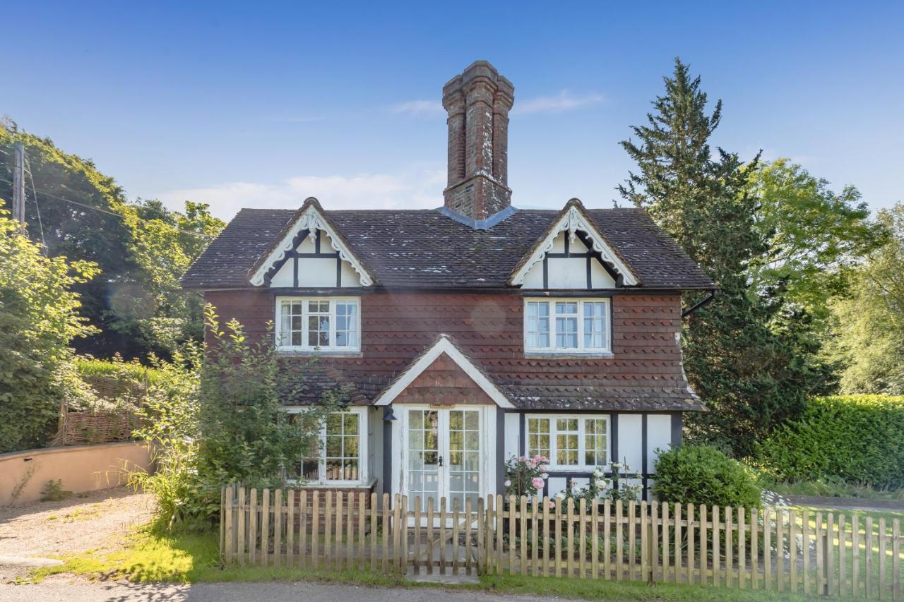 Danny Lodge - Country Cottage Near Brighton By Huluki Sussex Stays Hurstpierpoint Екстериор снимка