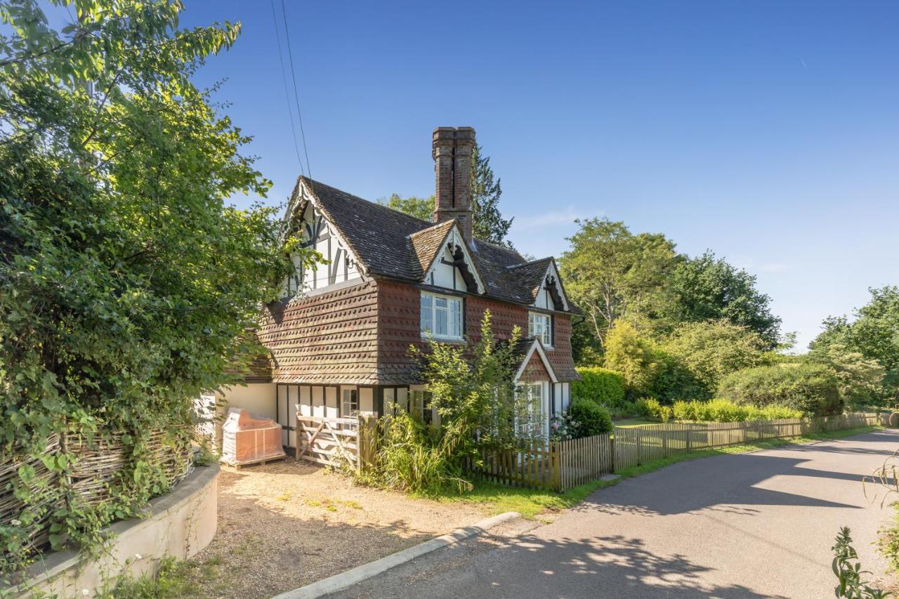 Danny Lodge - Country Cottage Near Brighton By Huluki Sussex Stays Hurstpierpoint Екстериор снимка